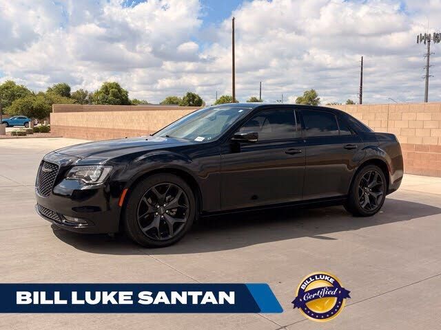 2023 CHRYSLER 300