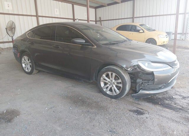 2016 CHRYSLER 200