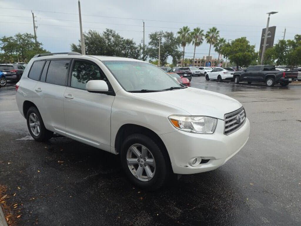 2010 TOYOTA Highlander