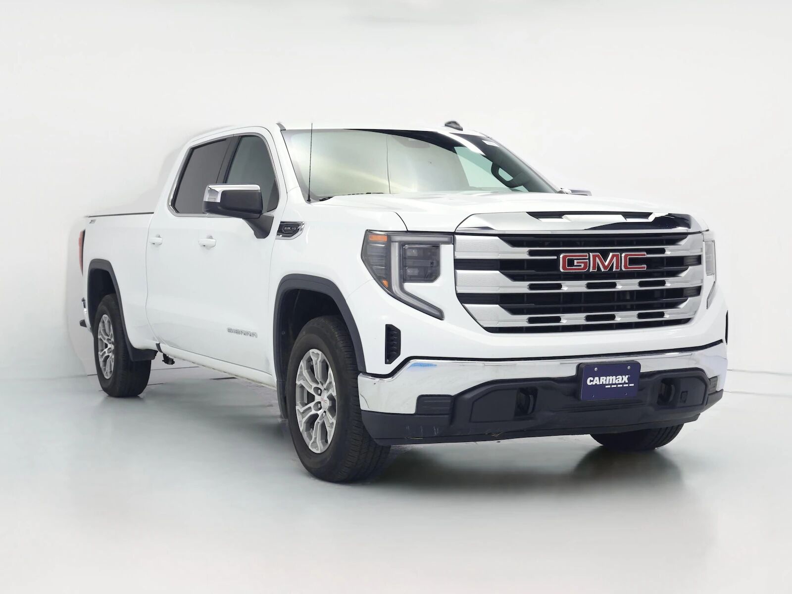 2023 GMC Sierra