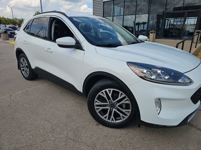 2022 FORD Escape