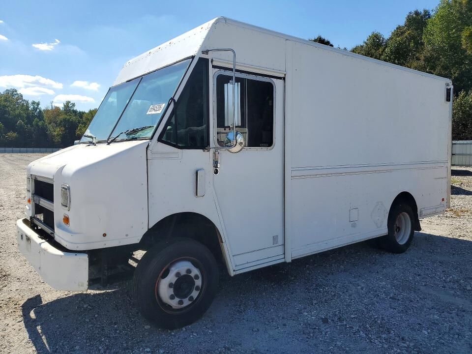 1998 FREIGHTLINER MT 45 Chassis
