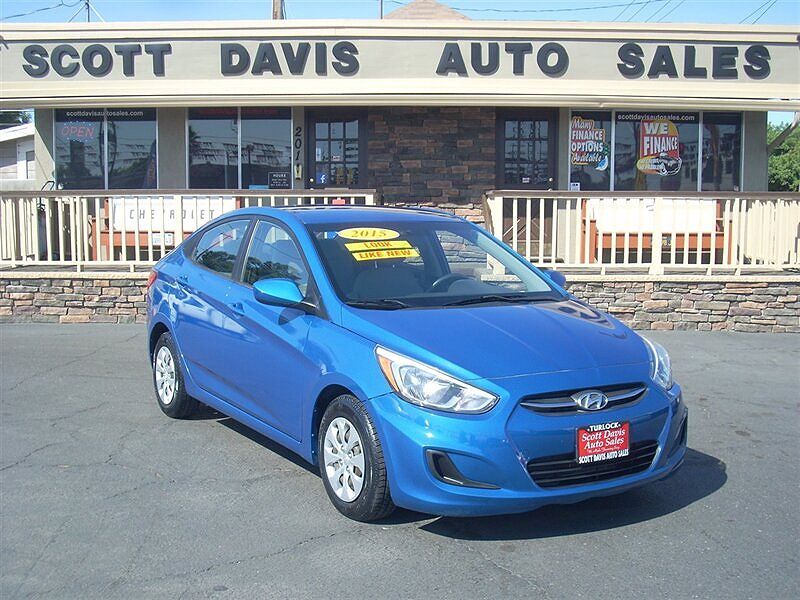 2015 HYUNDAI Accent