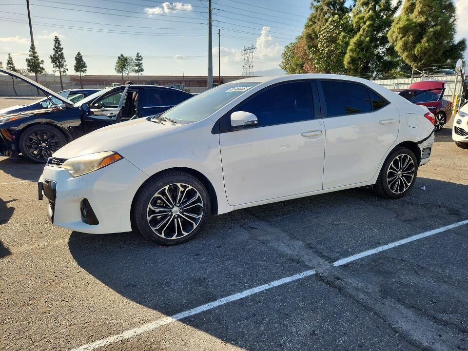2014 TOYOTA Corolla