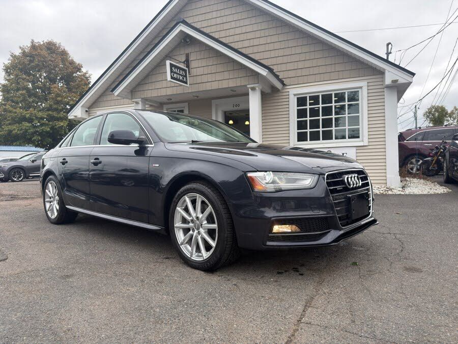 2015 AUDI A4