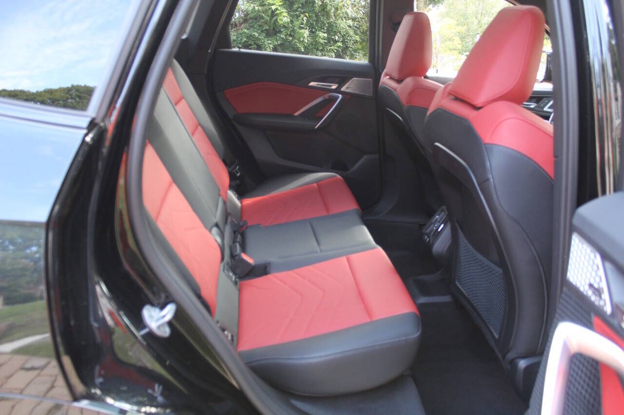 2023 BMW X1