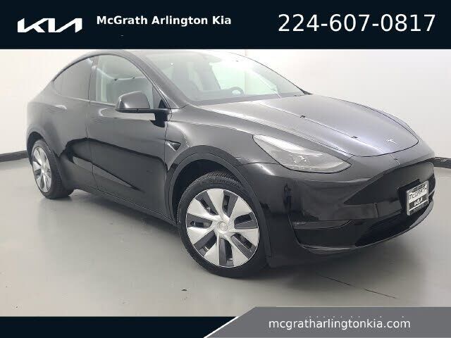 2023 TESLA Model Y