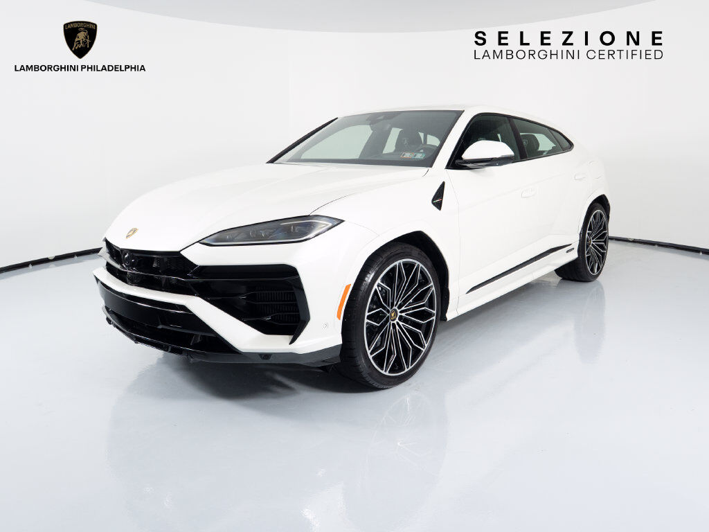 2025 LAMBORGHINI URUS