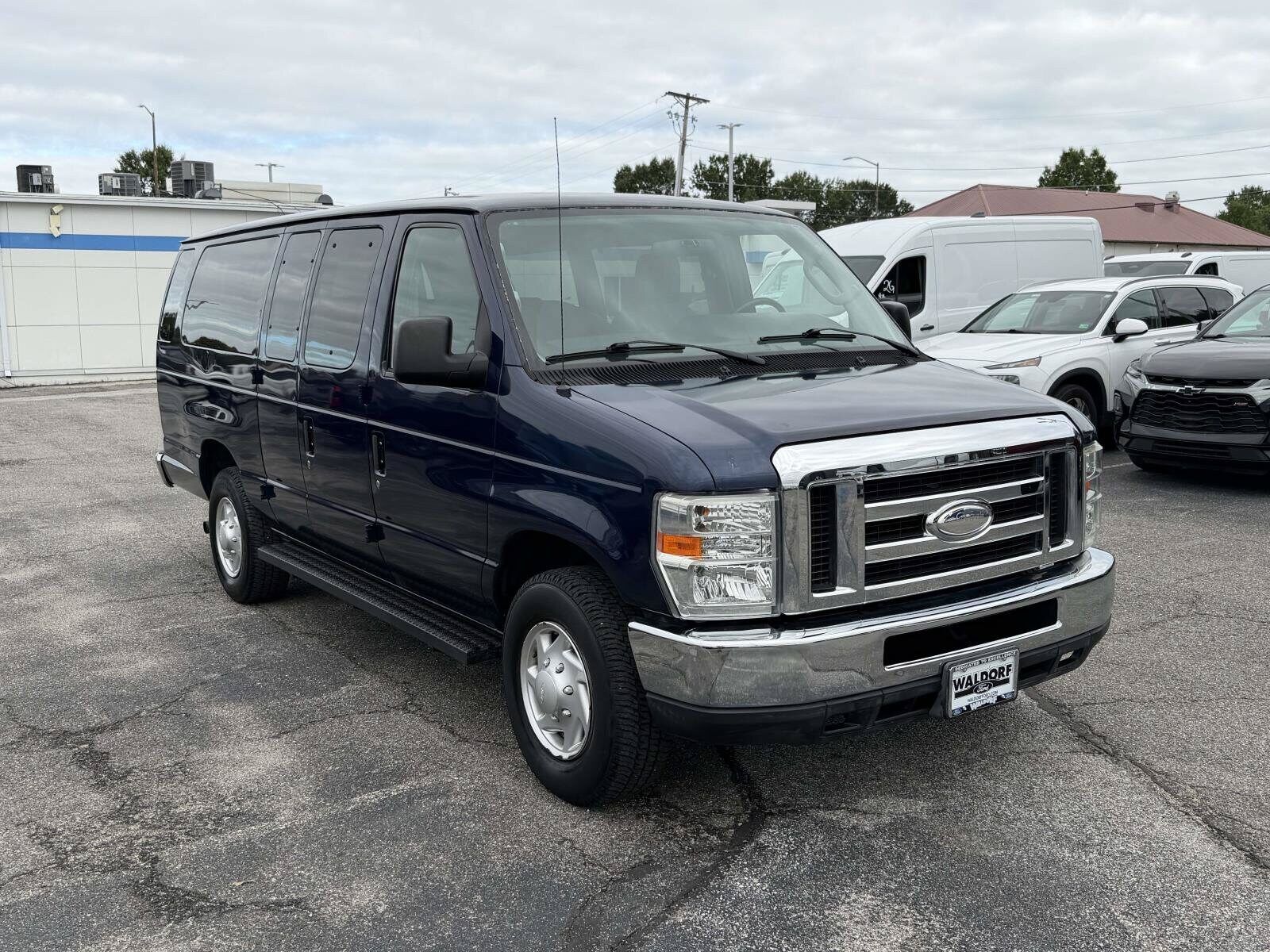 2014 FORD E-350