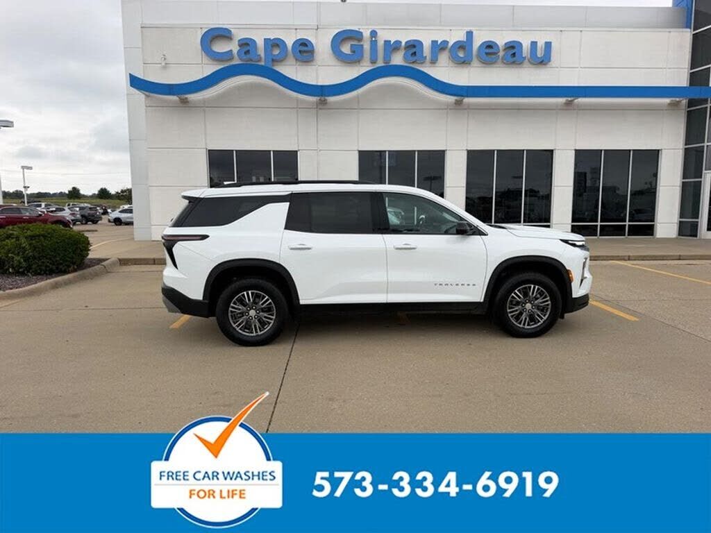 2024 CHEVROLET Traverse