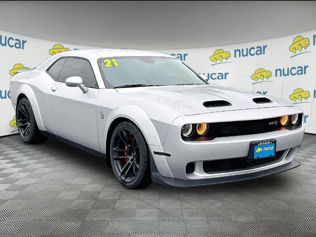 2021 DODGE Challenger