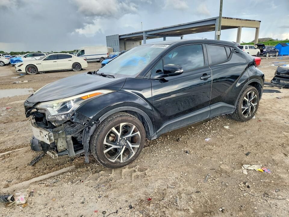 2018 TOYOTA C-HR