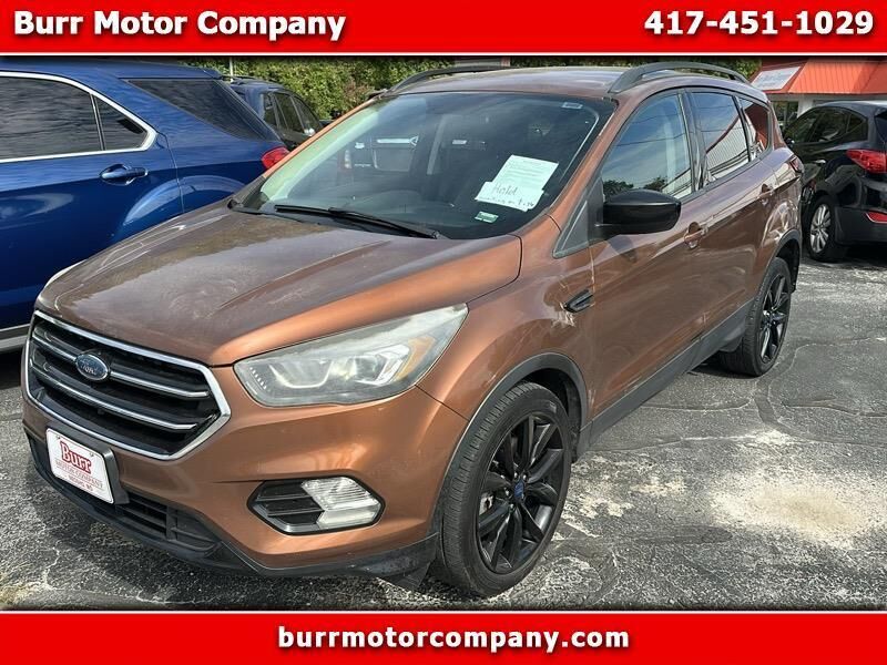 2017 FORD Escape