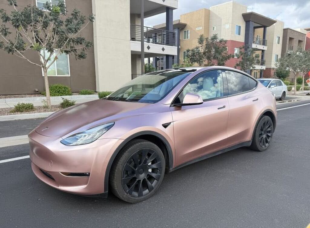2021 TESLA Model Y