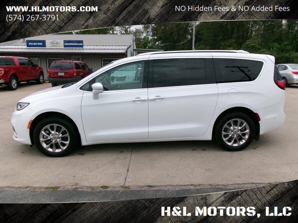 2021 CHRYSLER Pacifica