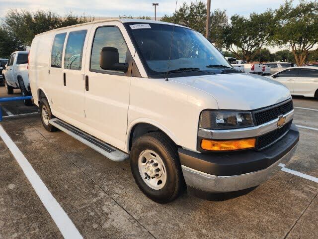 2025 CHEVROLET Express