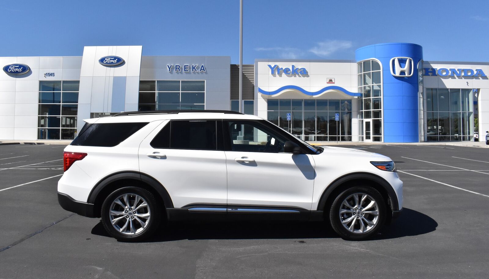 2020 FORD Explorer