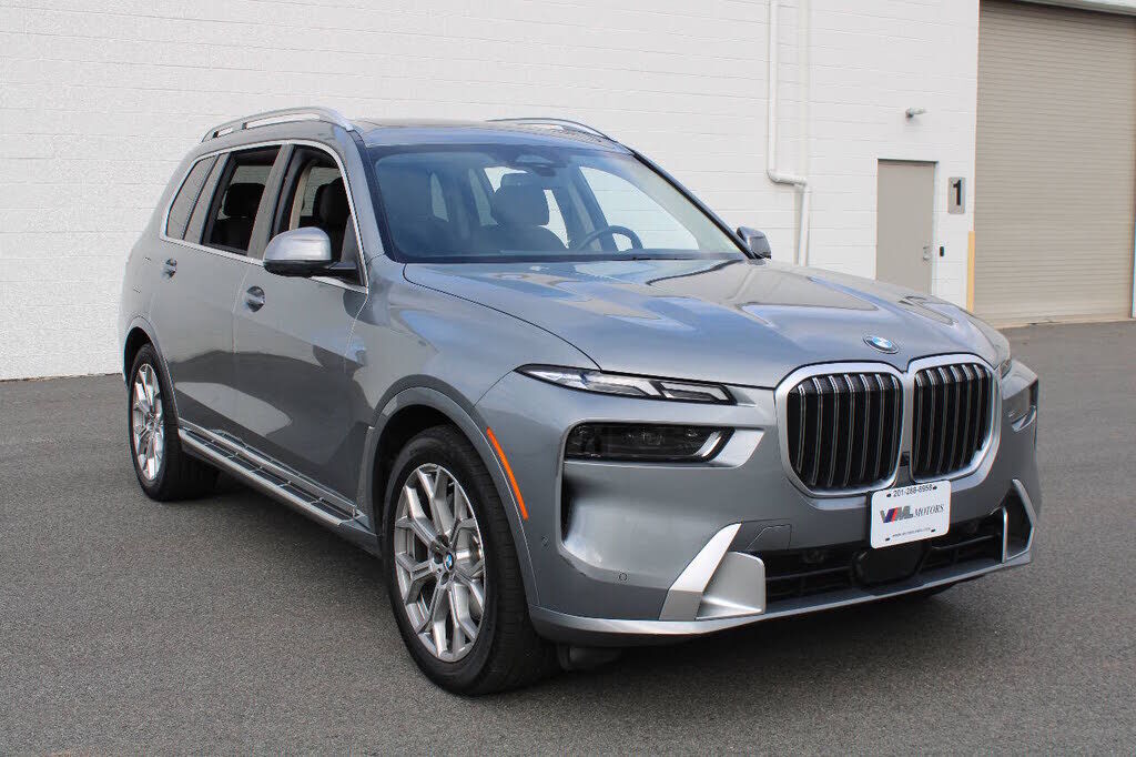 2024 BMW X7