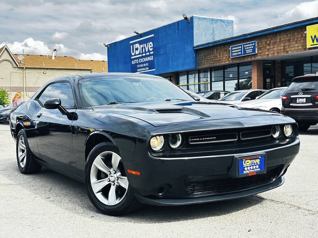 2016 DODGE Challenger