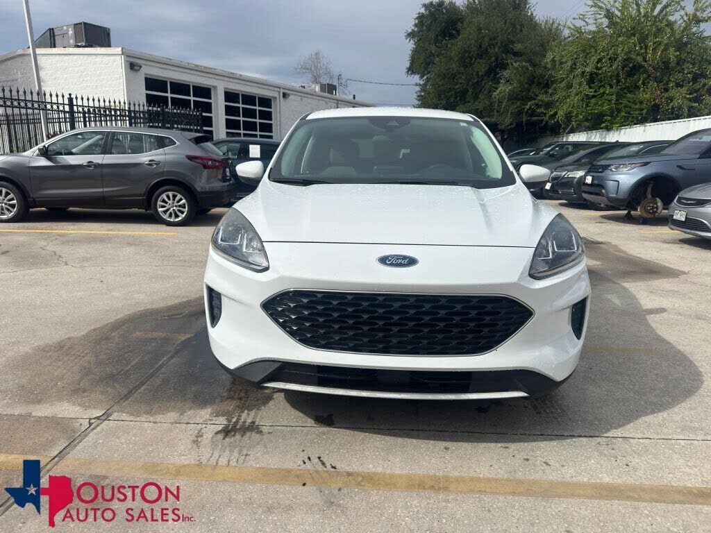 2021 FORD Escape