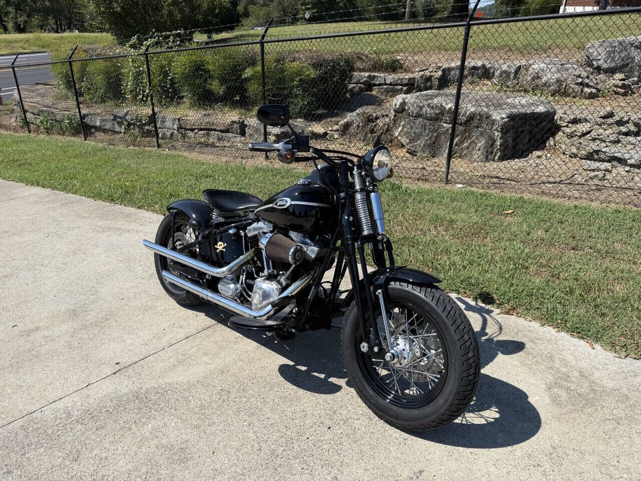 2009 HARLEY DAVIDSON Cross Bones