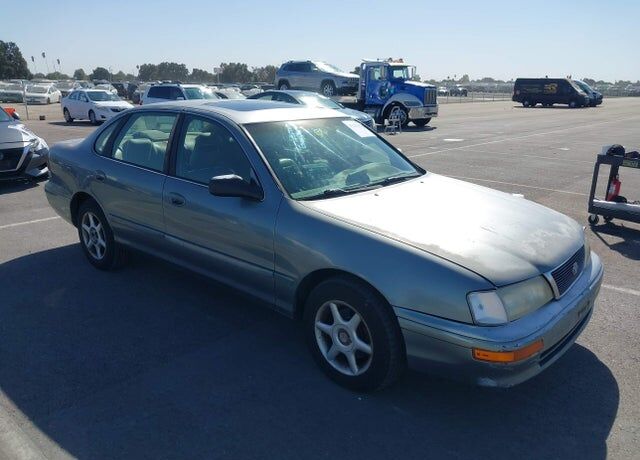 1997 TOYOTA Avalon