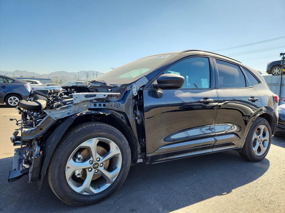 2024 FORD Escape