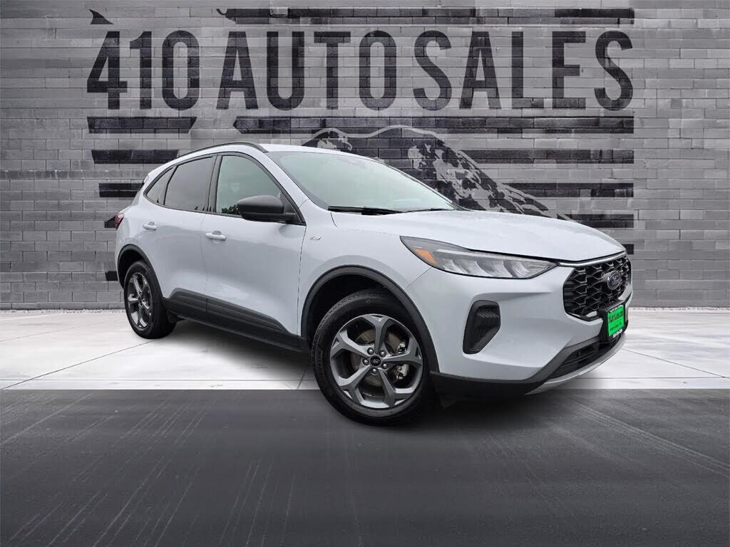 2025 FORD Escape