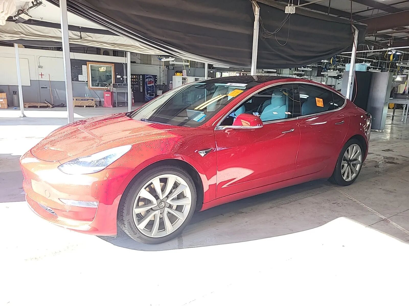 2018 TESLA Model 3