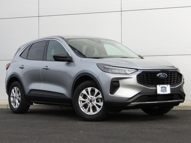 2023 FORD Escape