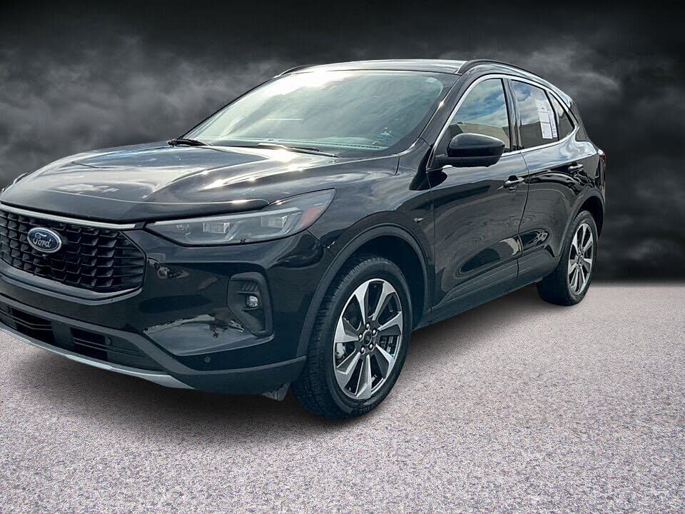 2024 FORD Escape