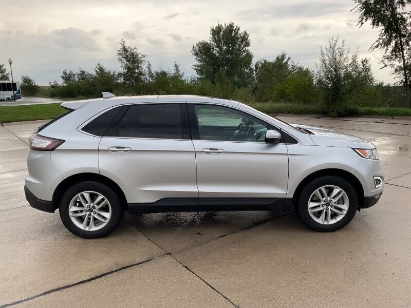 2016 FORD Edge