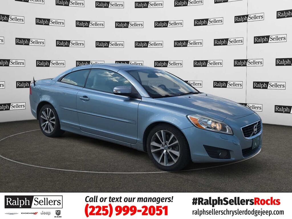 2011 VOLVO C70