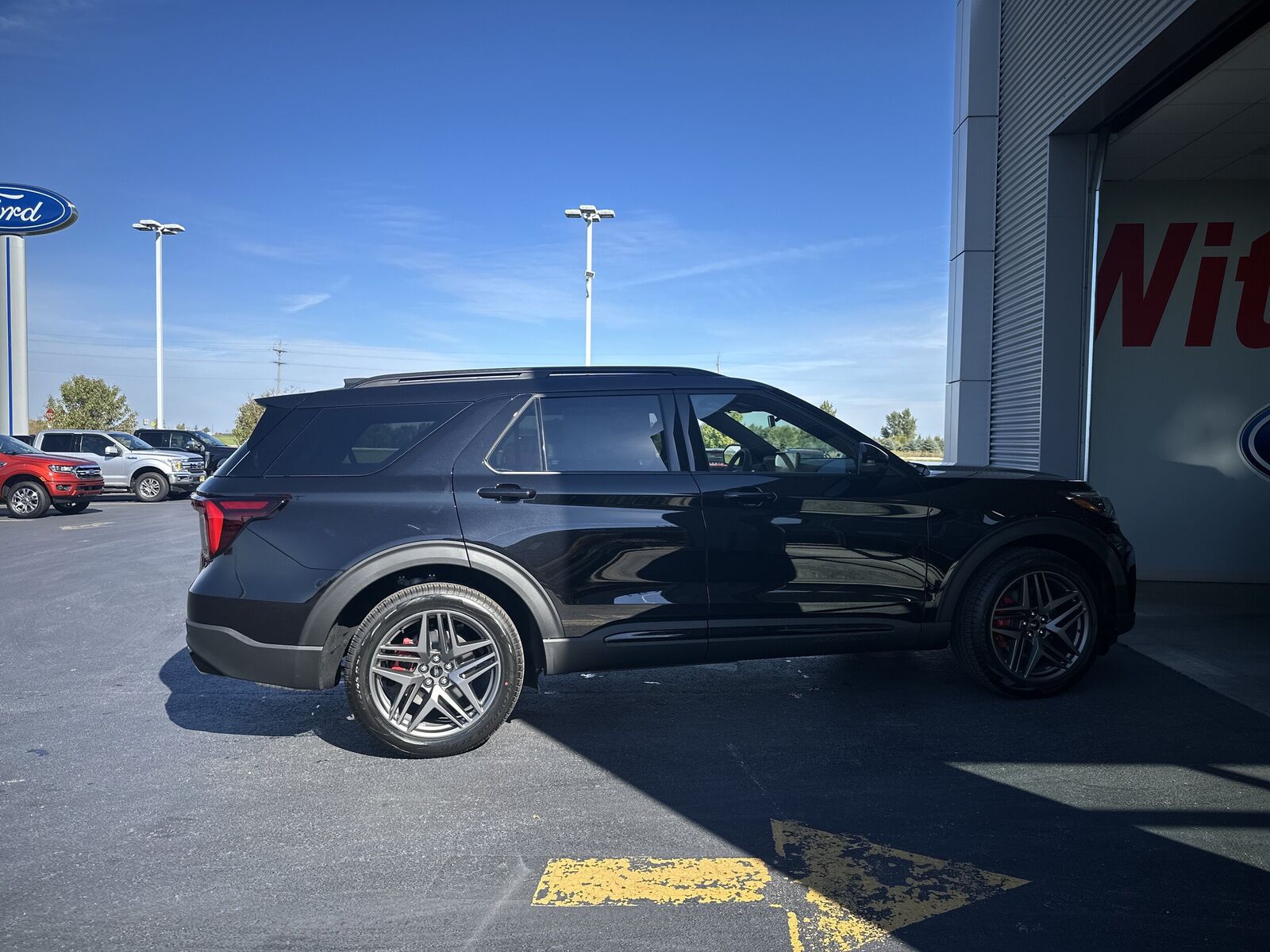 2027 FORD Explorer