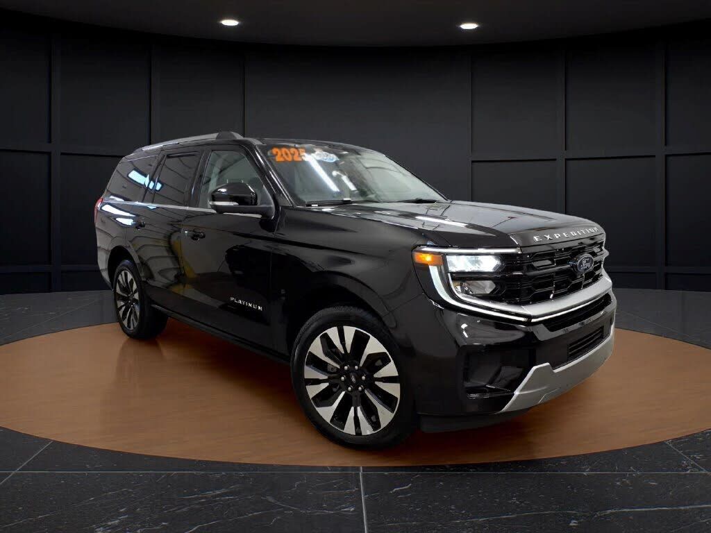 2025 FORD Expedition