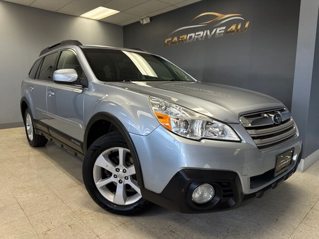 2014 SUBARU Outback