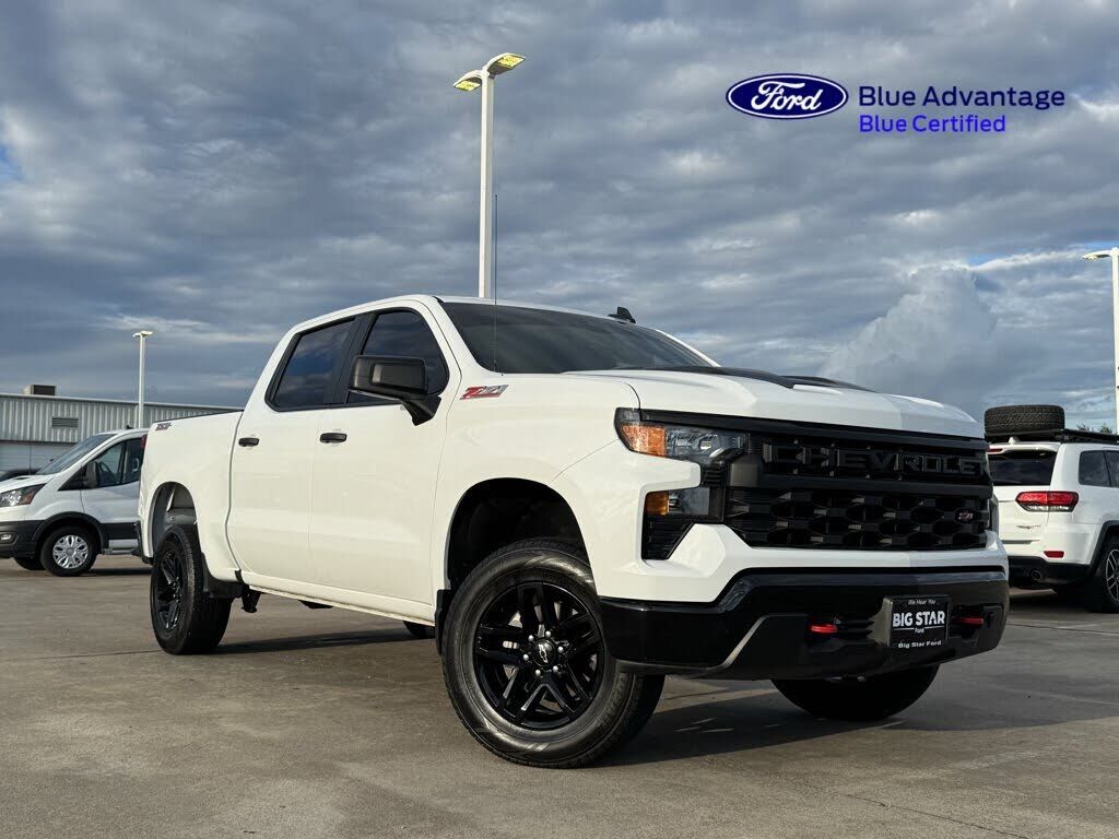 2025 CHEVROLET Silverado