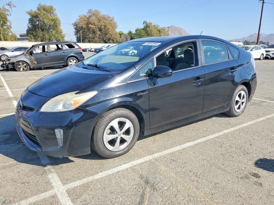 2013 TOYOTA PRIUS