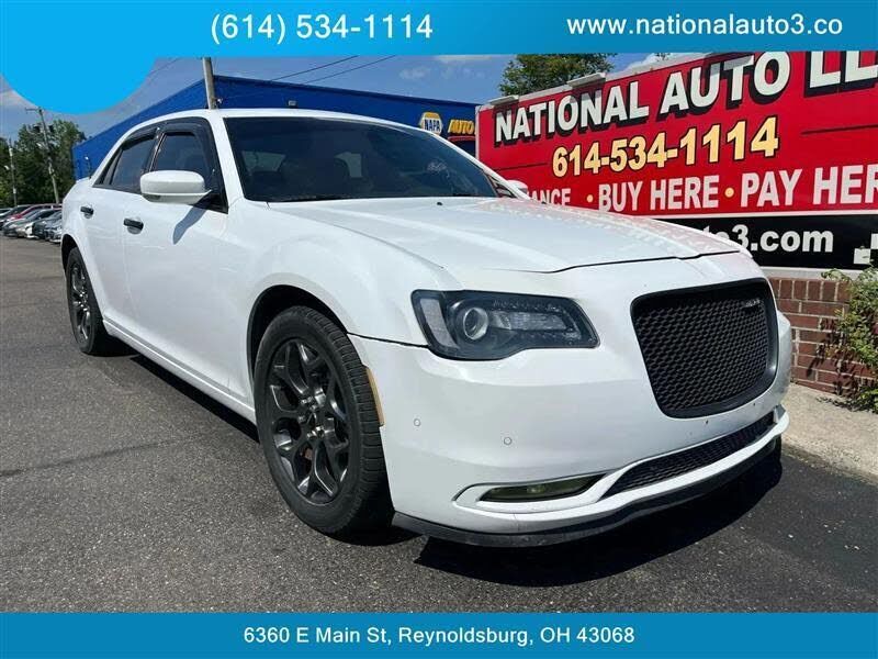 2016 CHRYSLER 300