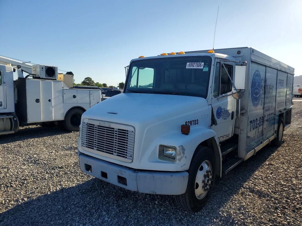 2001 FREIGHTLINER FL60