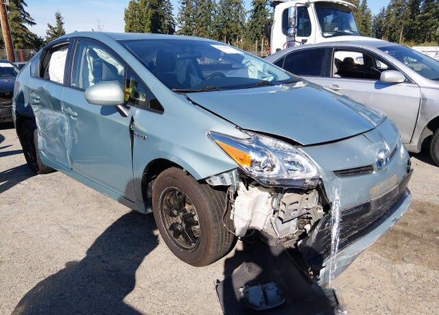 2014 TOYOTA PRIUS