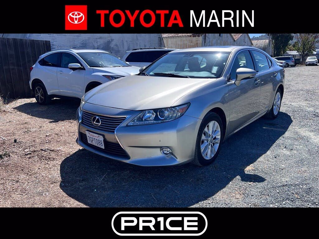 2015 LEXUS ES