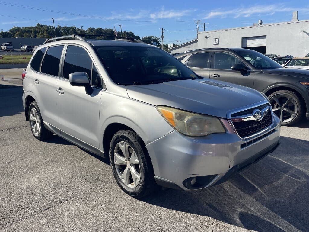 2014 SUBARU Forester