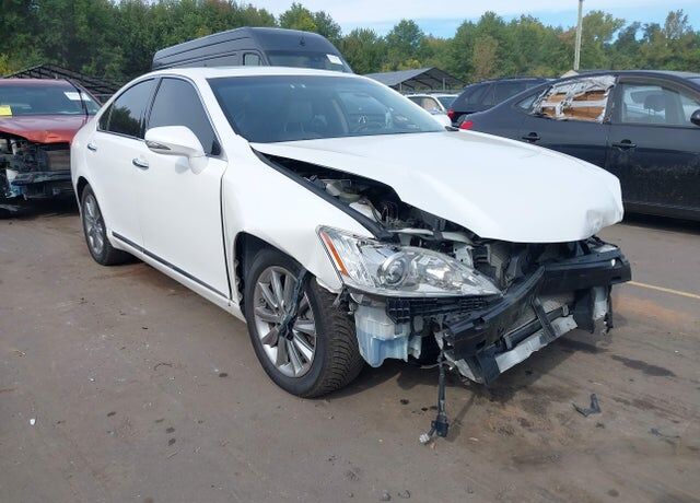 2010 LEXUS ES
