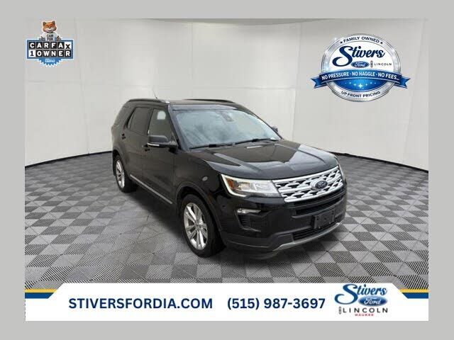 2019 FORD Explorer