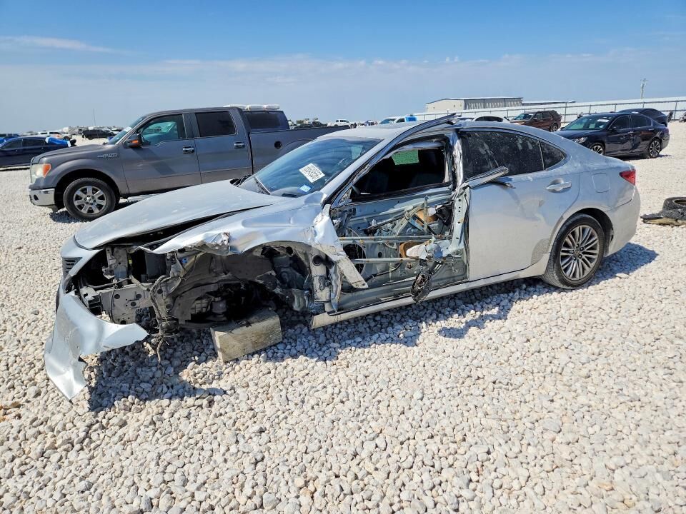 2013 LEXUS ES