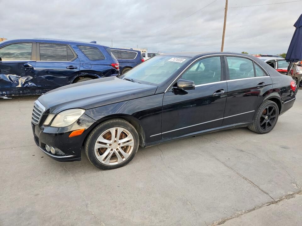 2011 MERCEDES-BENZ E-Class