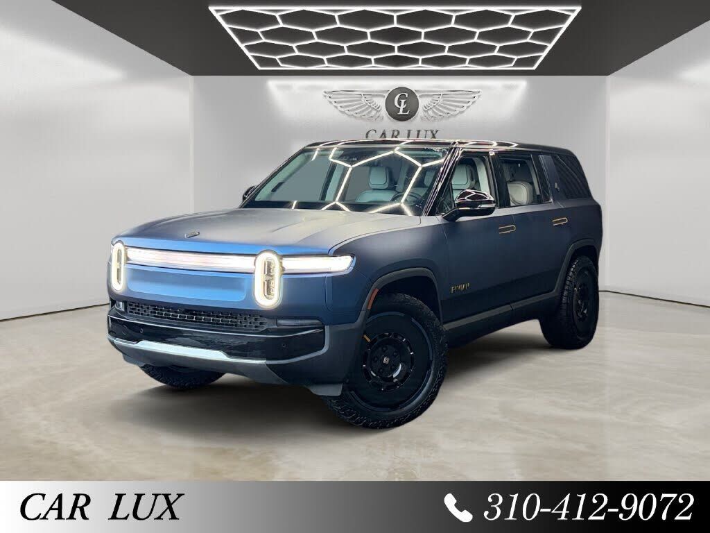 2025 RIVIAN R1S