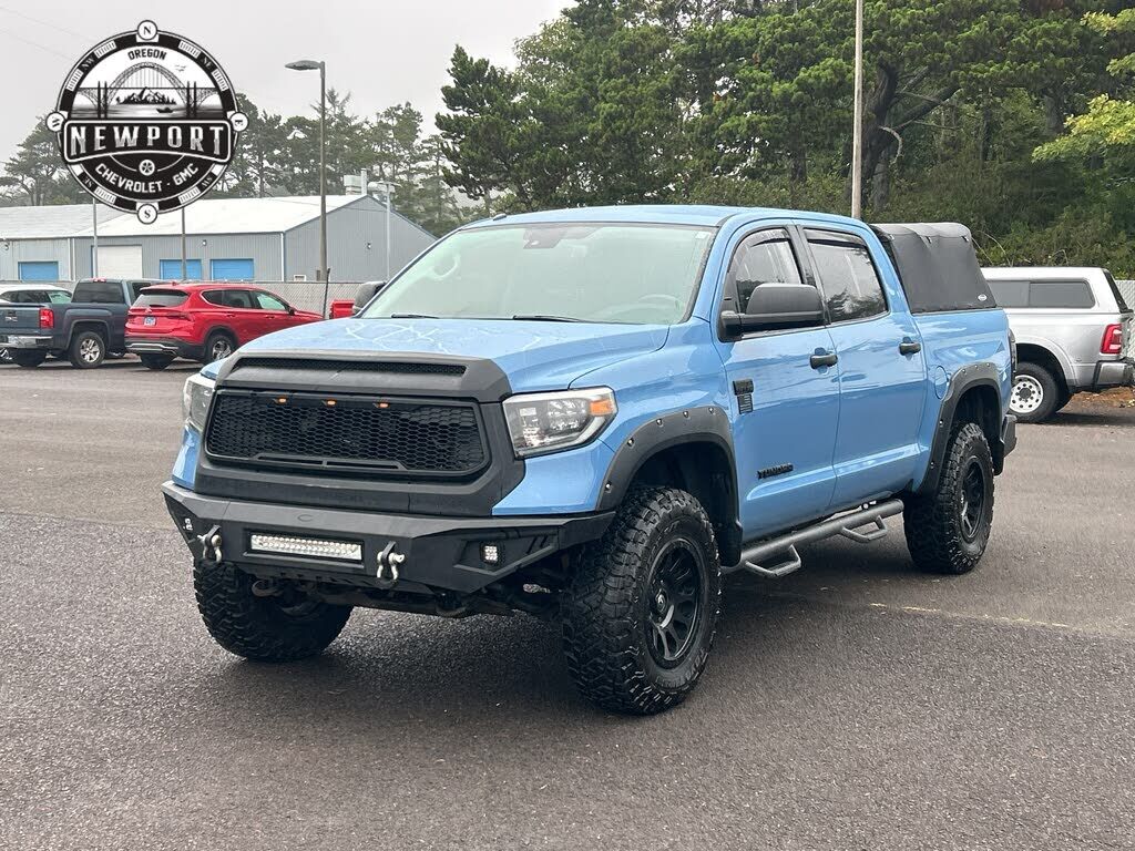 2019 TOYOTA Tundra