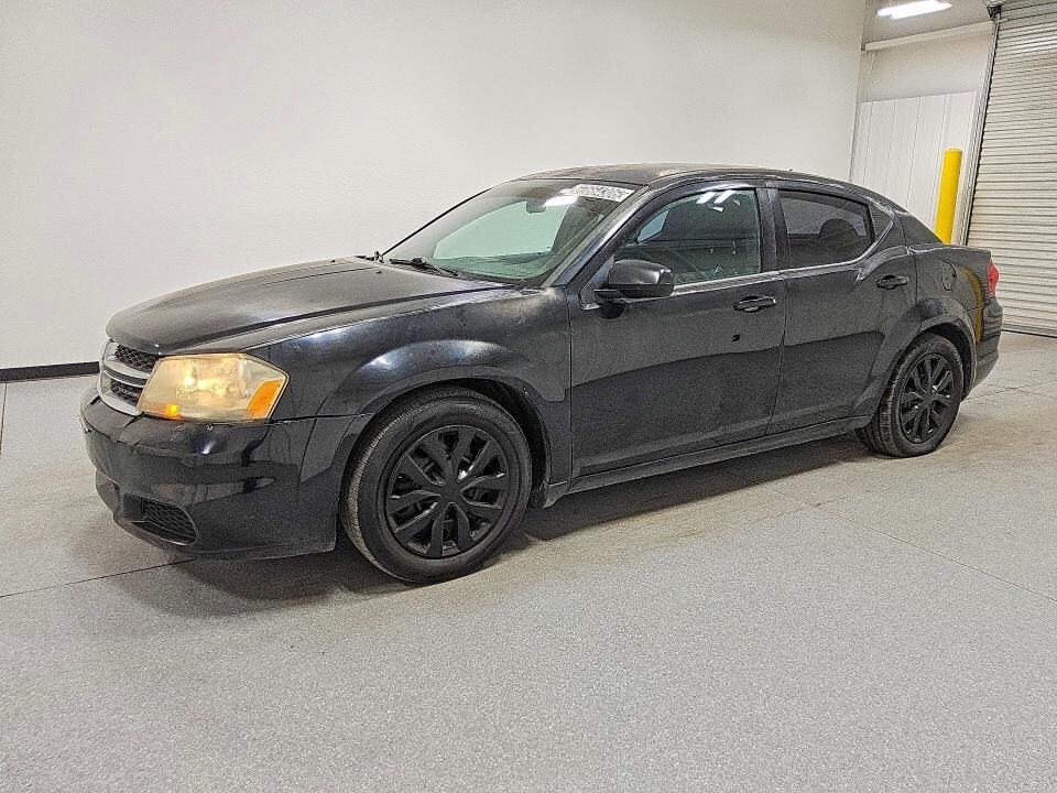 2014 DODGE Avenger